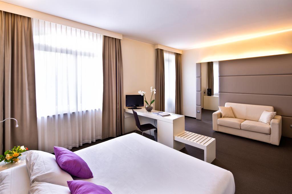 Th Assisi - Hotel Cenacolo Экстерьер фото