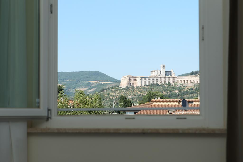 Th Assisi - Hotel Cenacolo Экстерьер фото