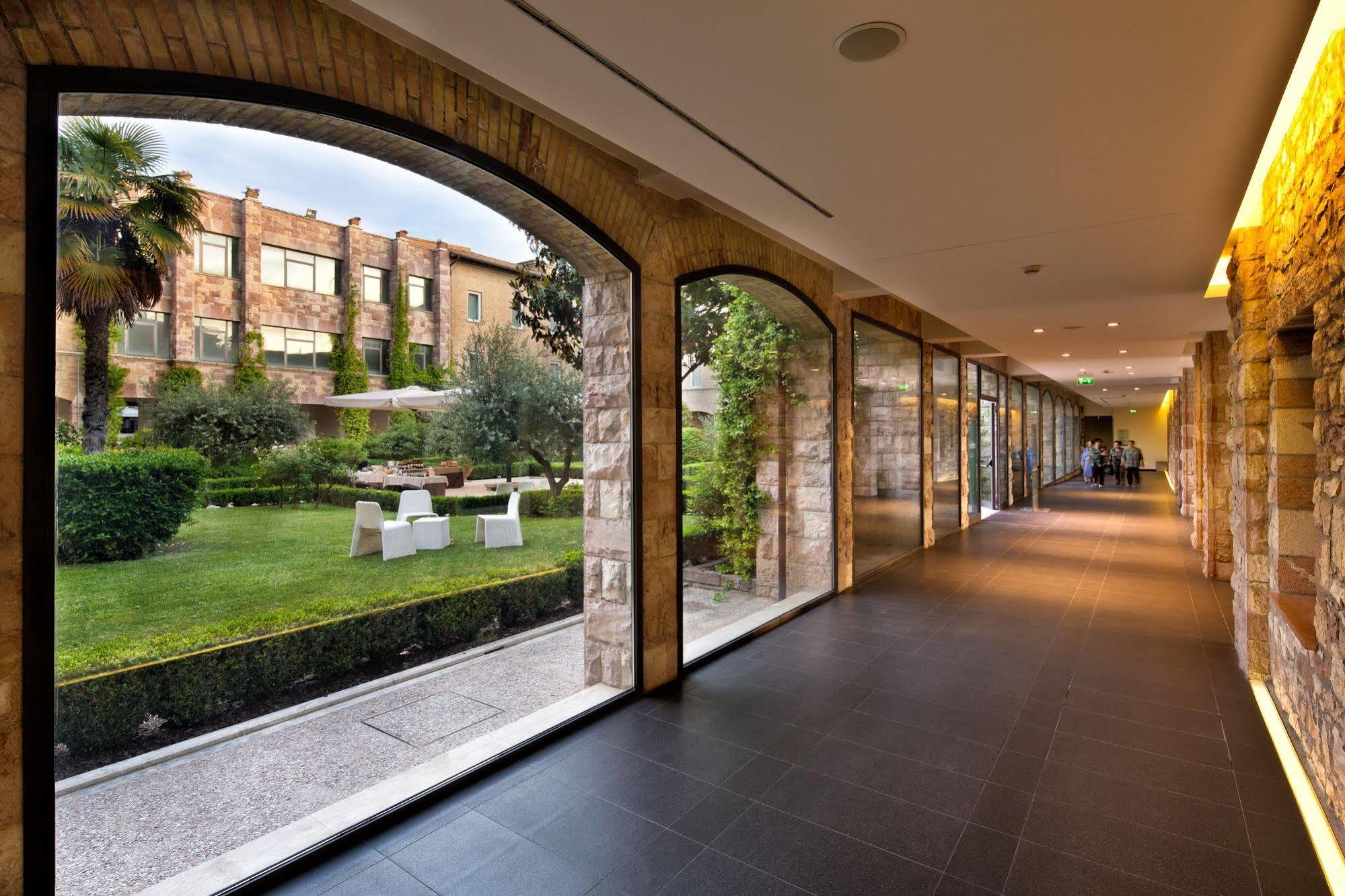 Th Assisi - Hotel Cenacolo Экстерьер фото